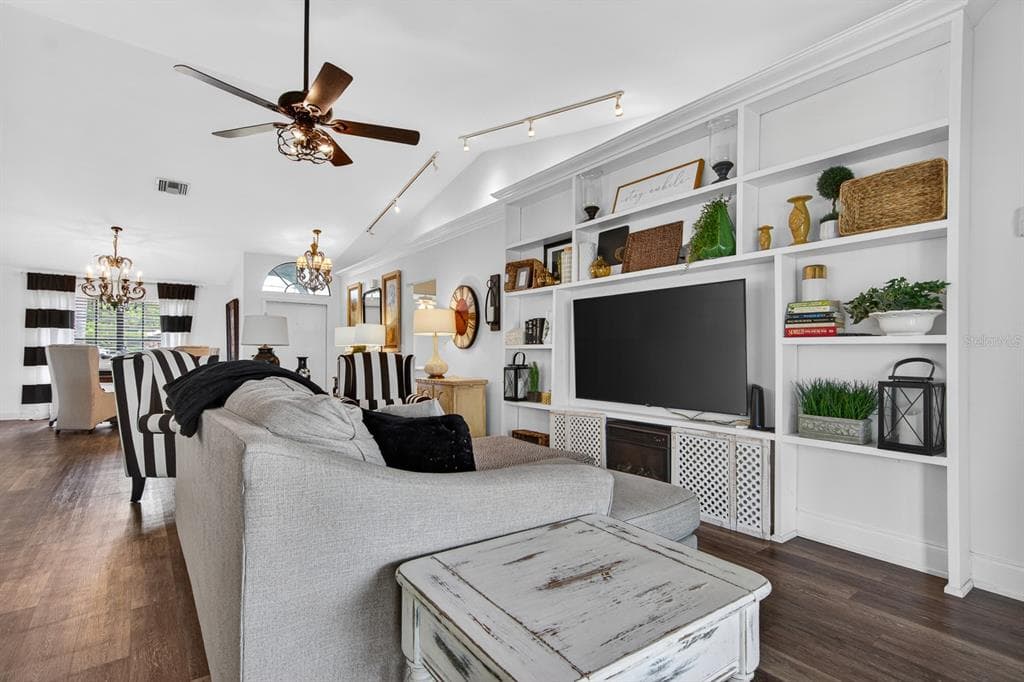 16 CITRUS DRIVE photo 5