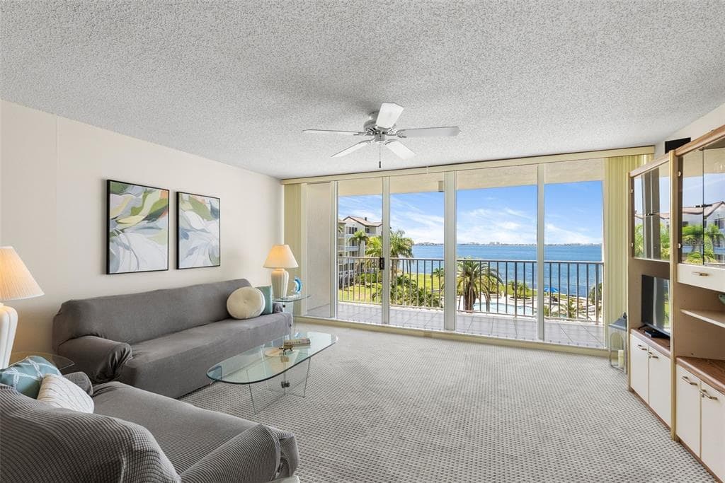 5155 ISLA KEY BOULEVARD S 304 photo 5