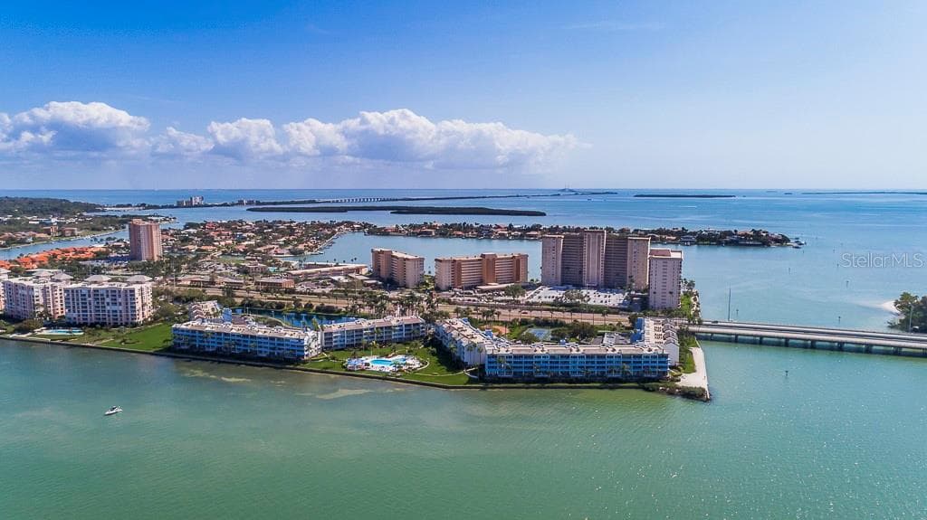 5155 ISLA KEY BOULEVARD S 304 photo 24