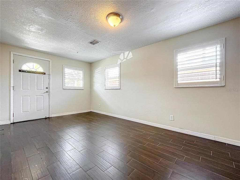 33 S ORTMAN DRIVE photo 19