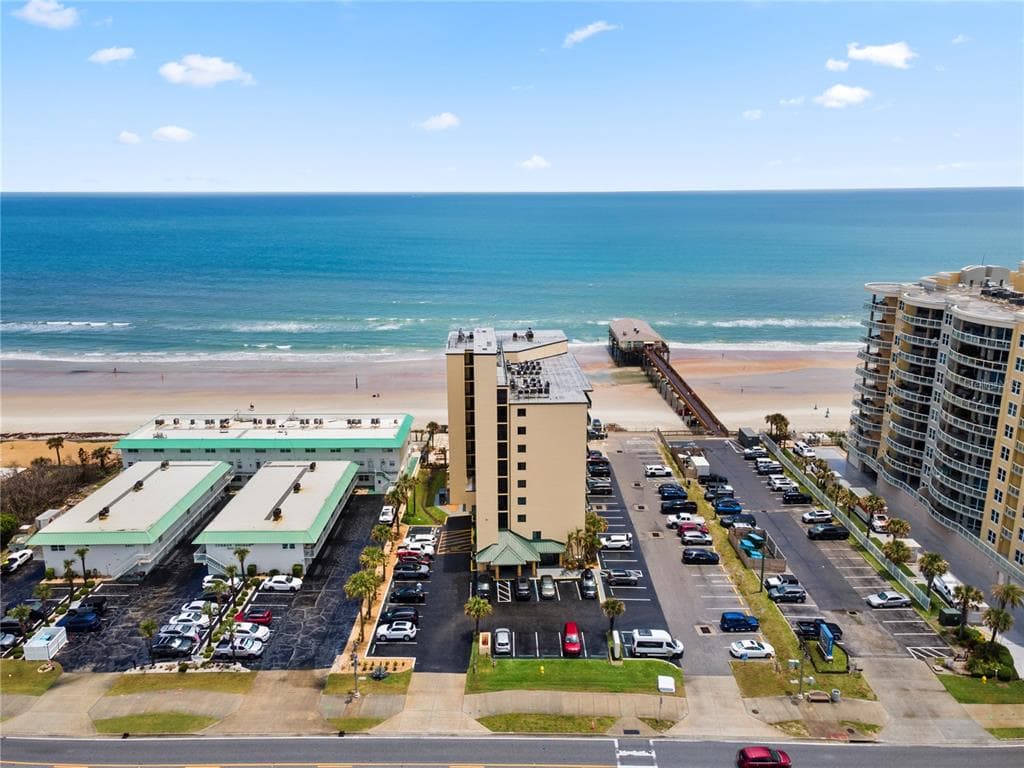 3647 S ATLANTIC AVENUE 6G photo 2