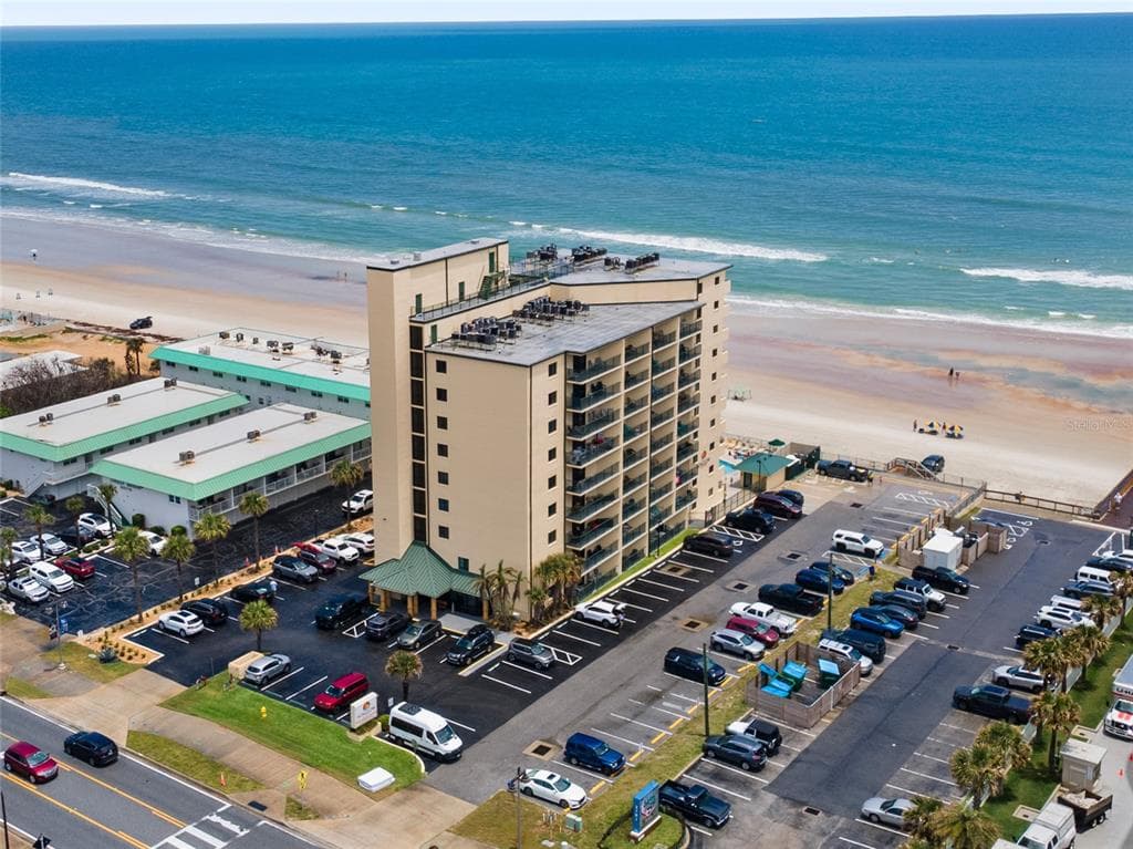 3647 S ATLANTIC AVENUE 6G photo 1