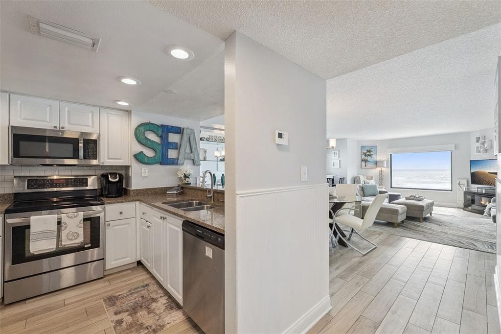 5207 S ATLANTIC AVENUE 425 photo 17