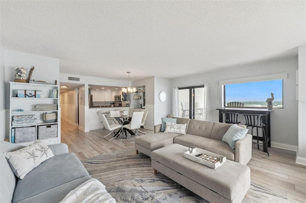 5207 S ATLANTIC AVENUE 425 photo 8