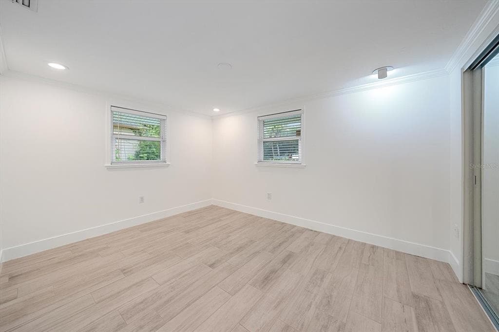 4271 LAGO WAY photo 21
