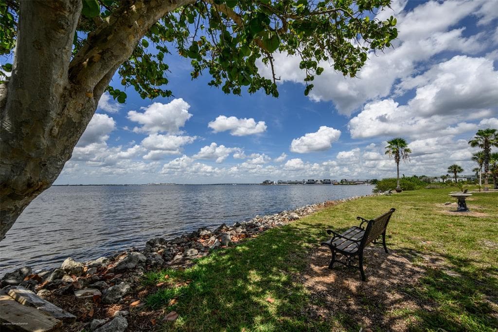 1477 PARK BEACH CIRCLE 11 photo 6
