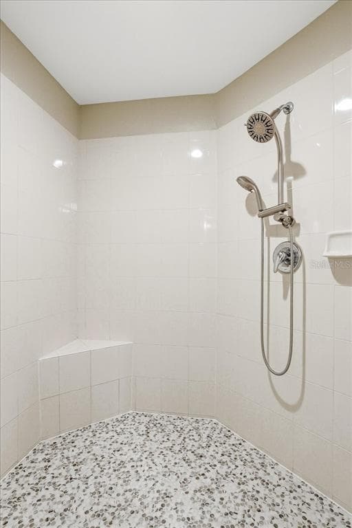 93 VIVANTE BOULEVARD 9321 photo 22