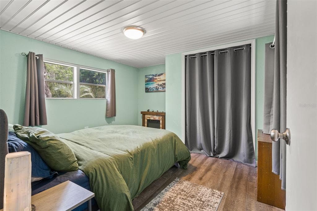 6380 RICHARD DRIVE photo 22