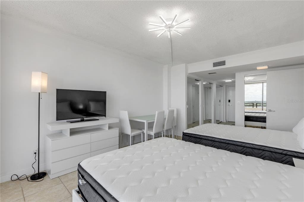 2900 N ATLANTIC AVENUE 2106 photo 16