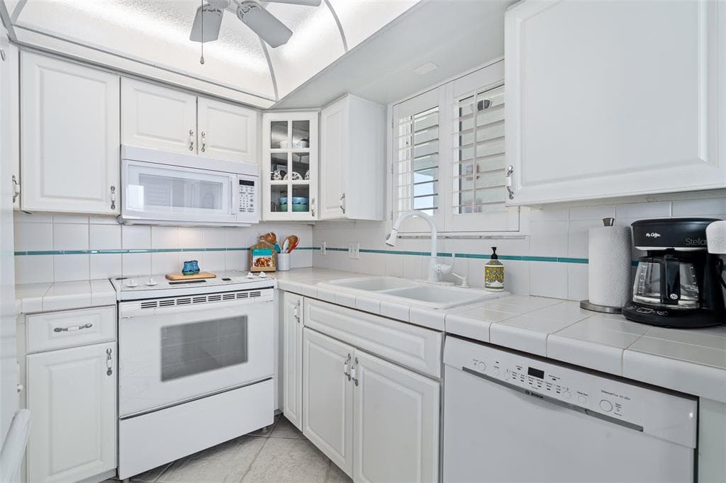 3510 S OCEAN SHORE BOULEVARD 112 photo 20