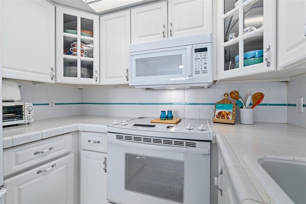 3510 S OCEAN SHORE BOULEVARD 112 photo 21