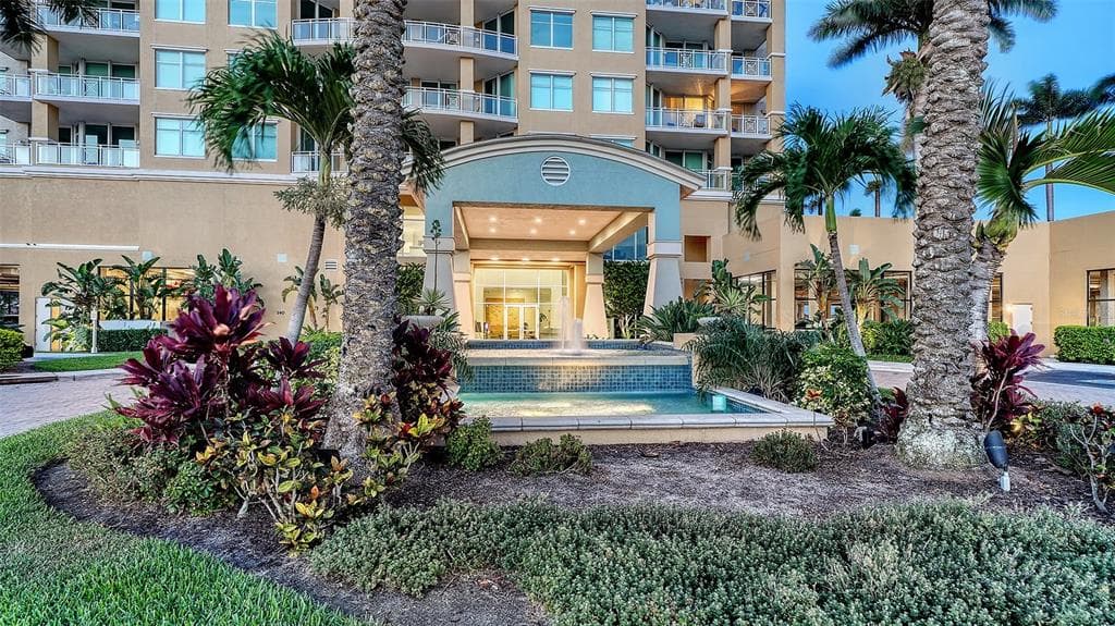 140 RIVIERA DUNES WAY 1204 photo 2