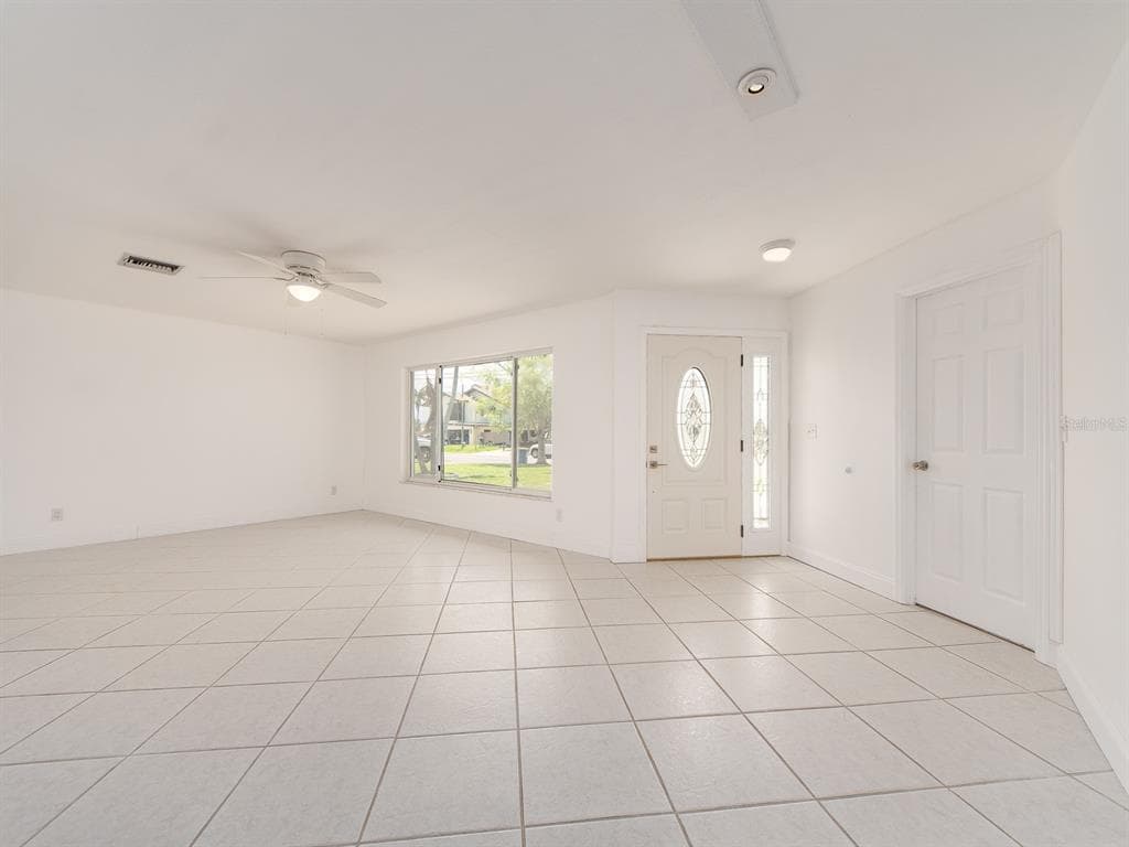 720 115TH AVENUE photo 5