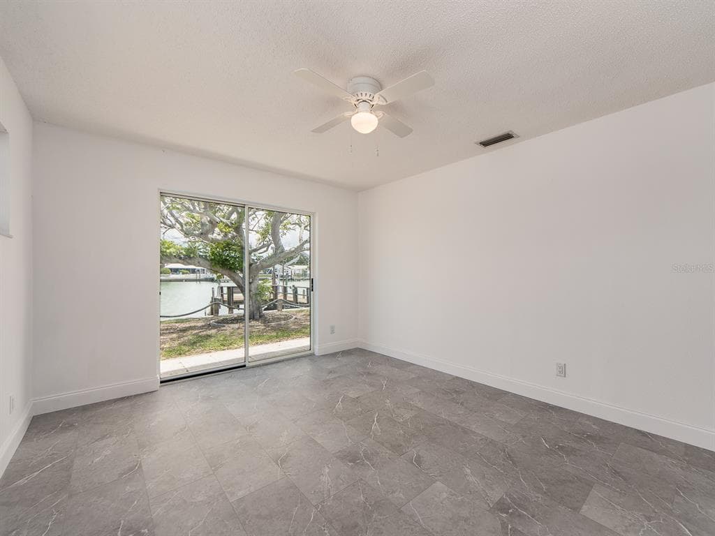 720 115TH AVENUE photo 25