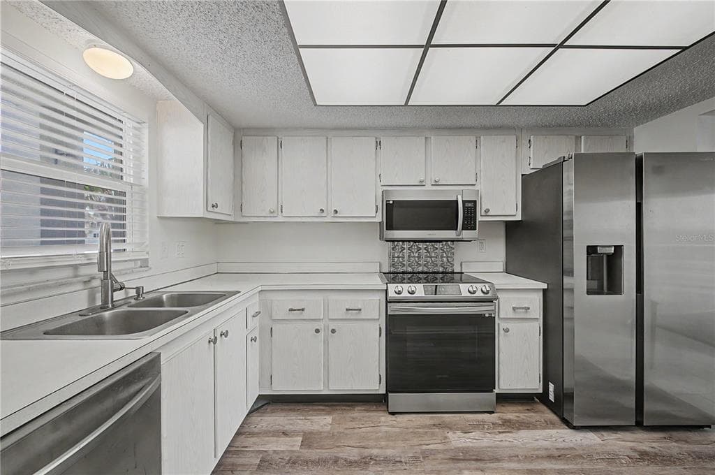 9 FORBES PLACE 205 photo 7