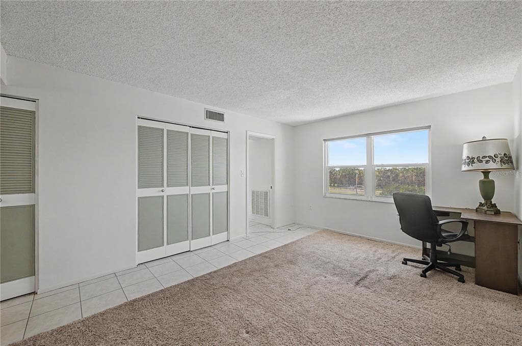 9 FORBES PLACE 205 photo 9