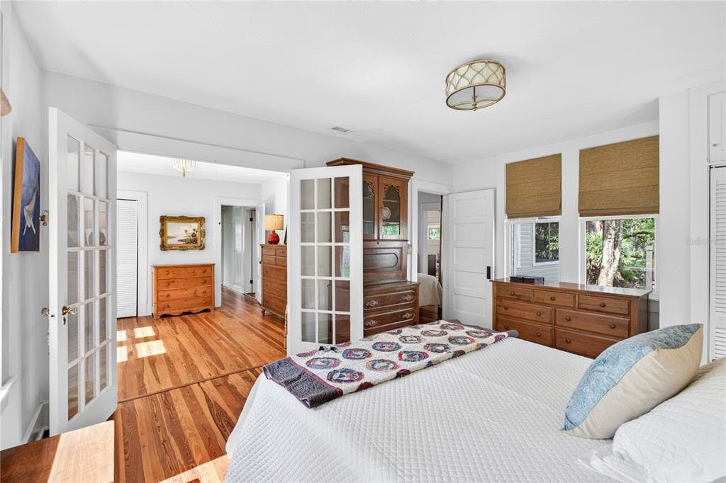 1800 CARLTON DRIVE photo 17