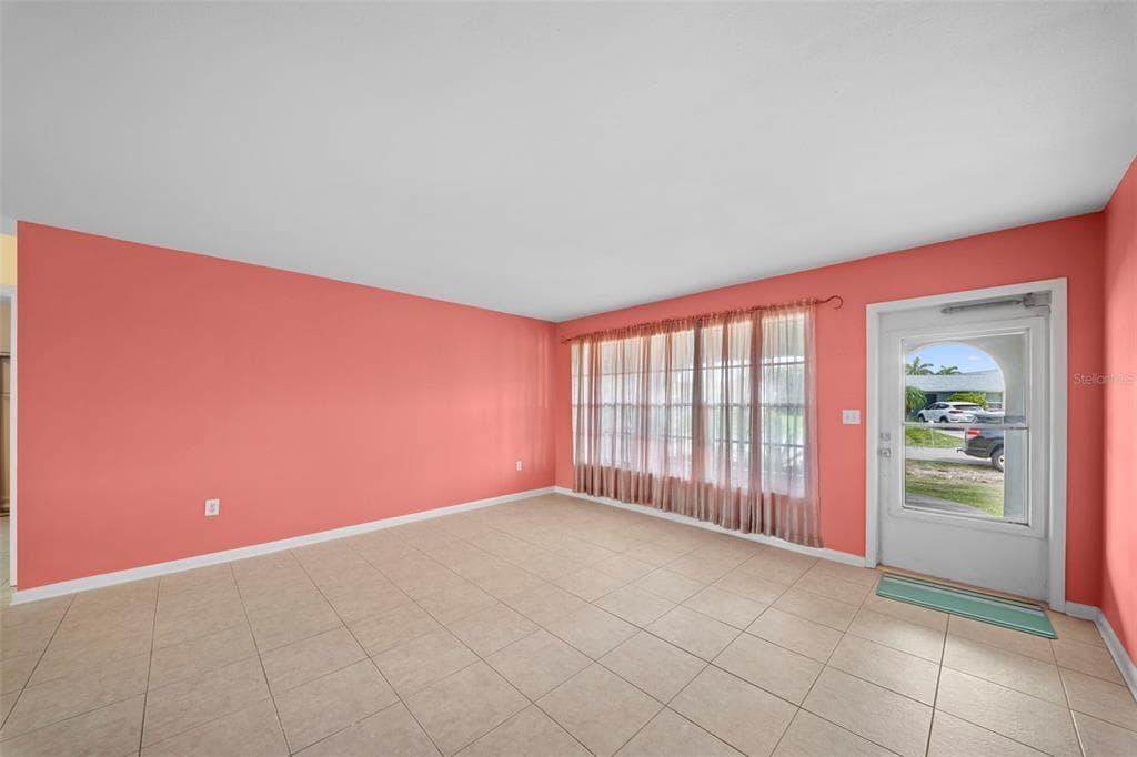 115 BEDFORD DRIVE NE photo 6