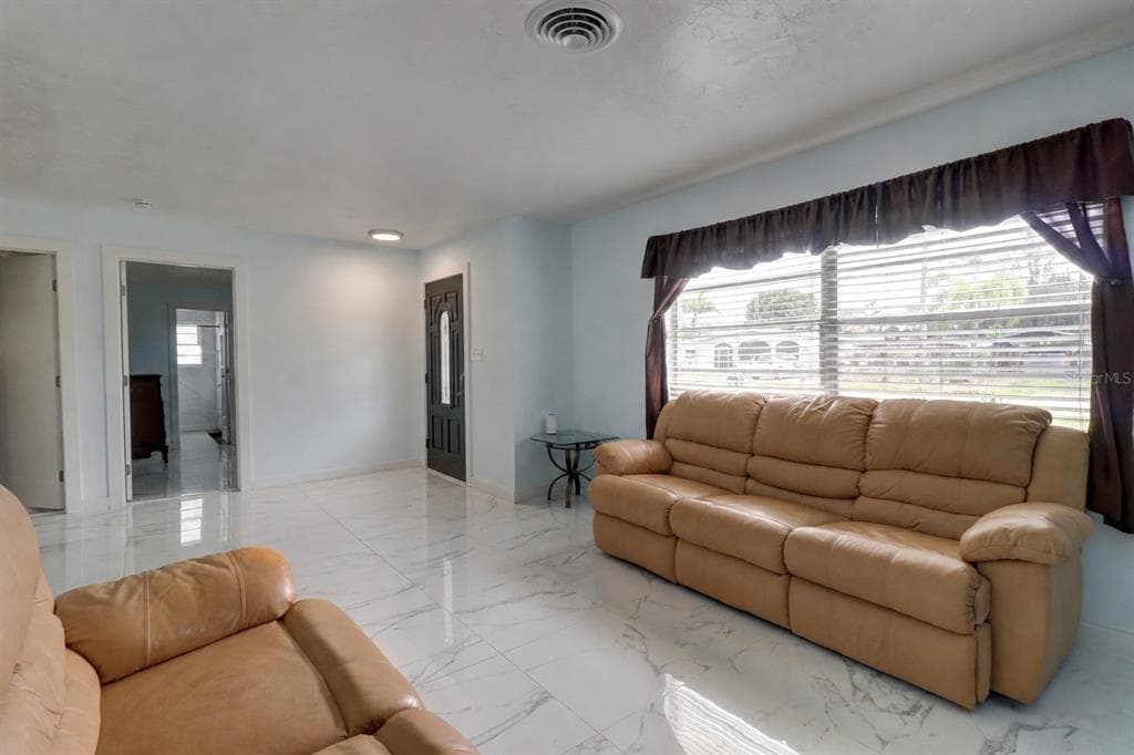 215 TARPON WAY photo 8