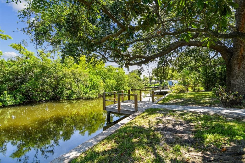 8703 DRIFTWOOD DRIVE photo 3