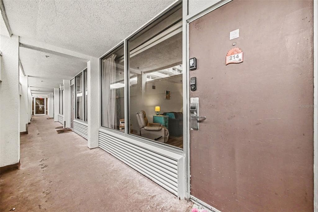 2700 N ATLANTIC AVENUE 214 photo 3