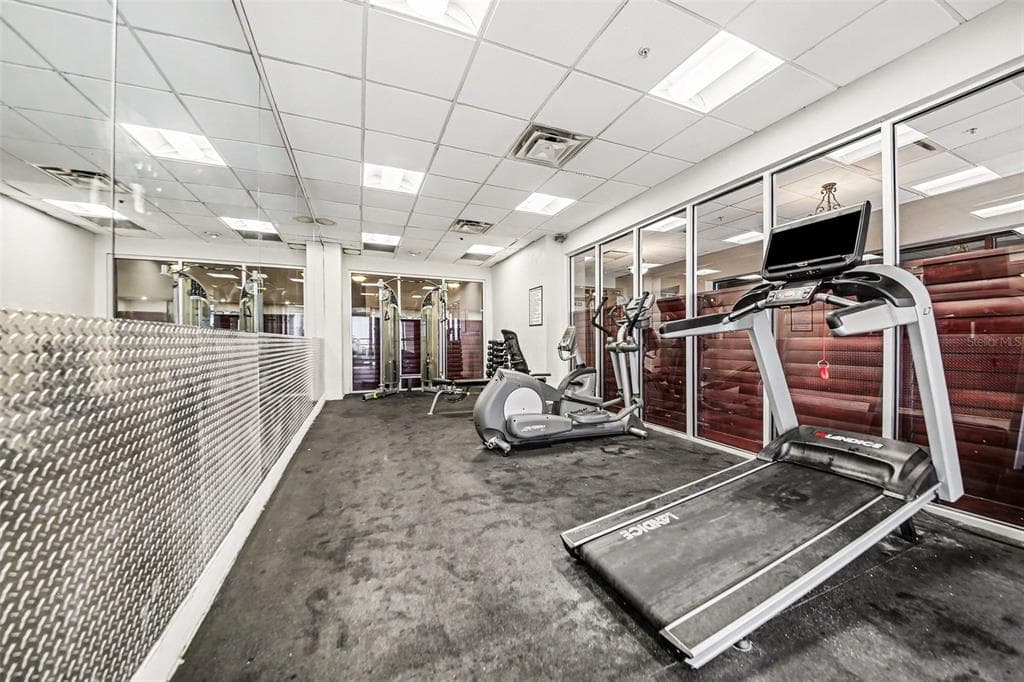 2700 N ATLANTIC AVENUE 214 photo 9