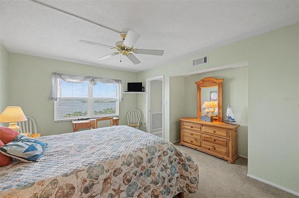 7 ELGIN PLACE 508 photo 16