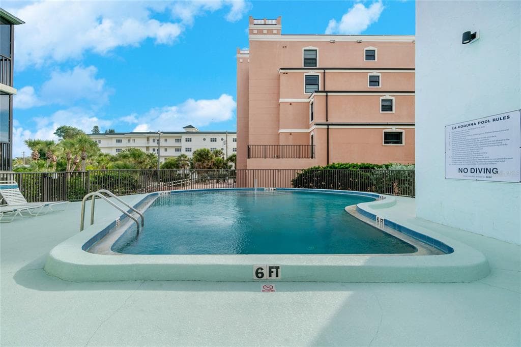 2810 N BEACH ROAD 108 photo 4