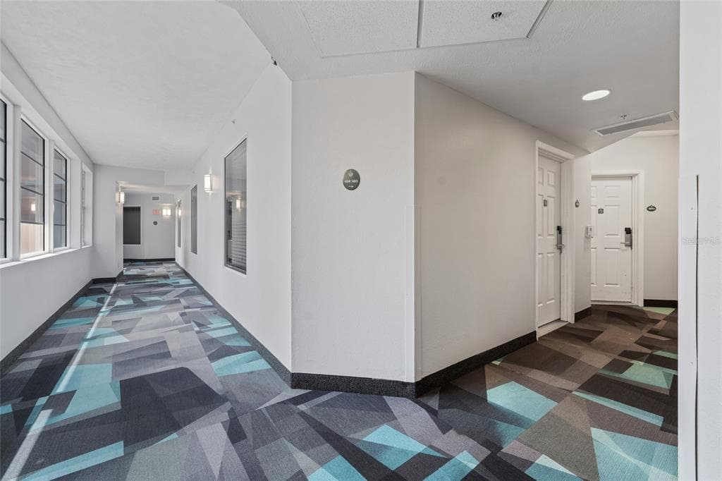 300 N ATLANTIC AVENUE 405 photo 19