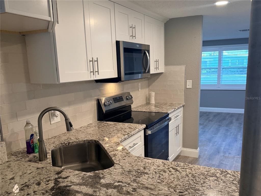 6623 BOATYARD DRIVE photo 8