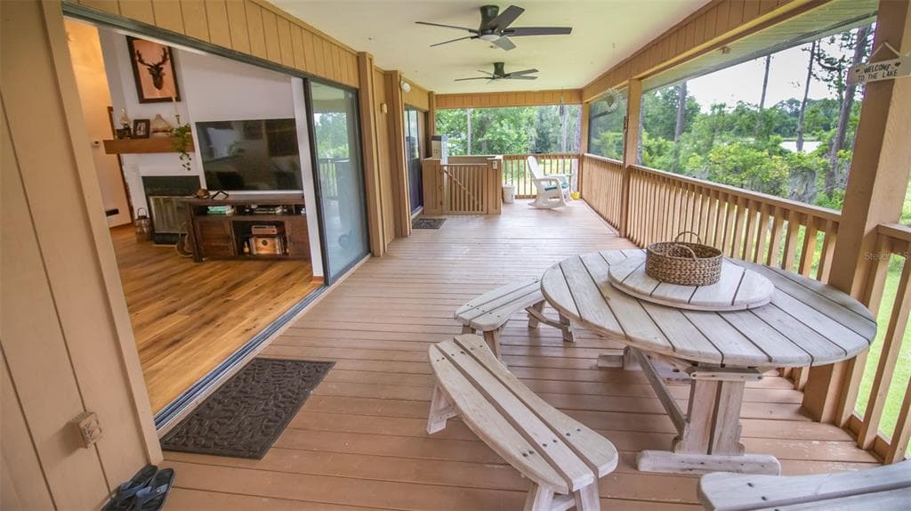 303 RILEY LAKE DRIVE photo 12