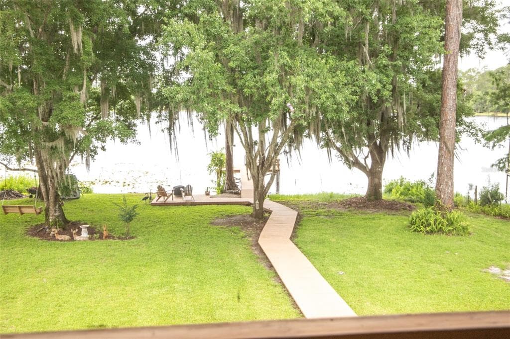 303 RILEY LAKE DRIVE photo 9