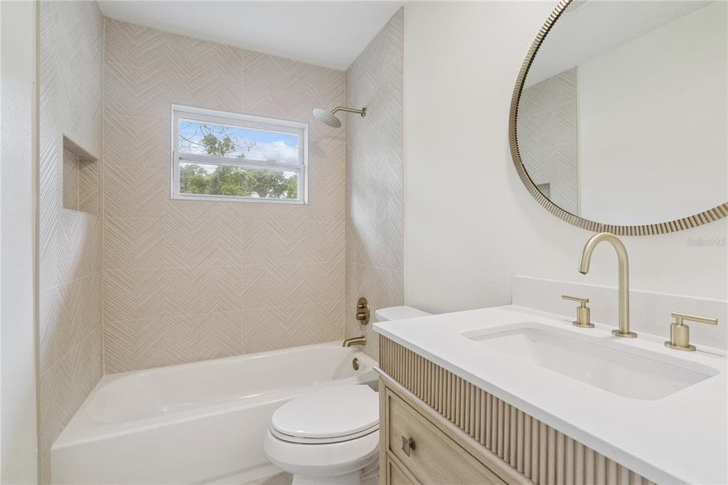 1500 WEST AVENUE photo 23