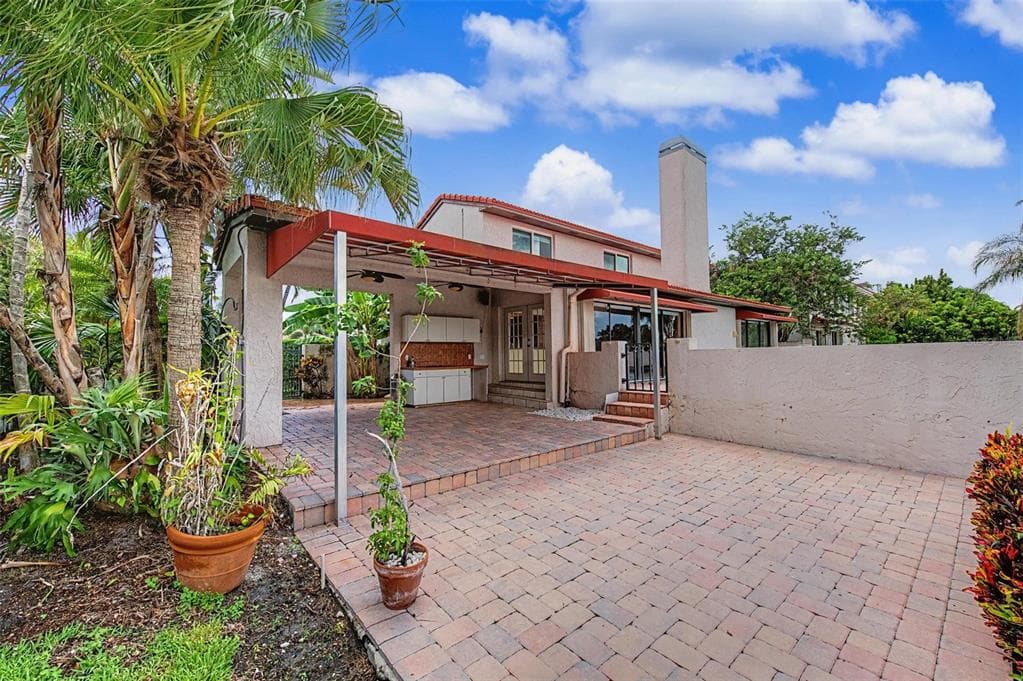 7011 PELICAN ISLAND DRIVE photo 17