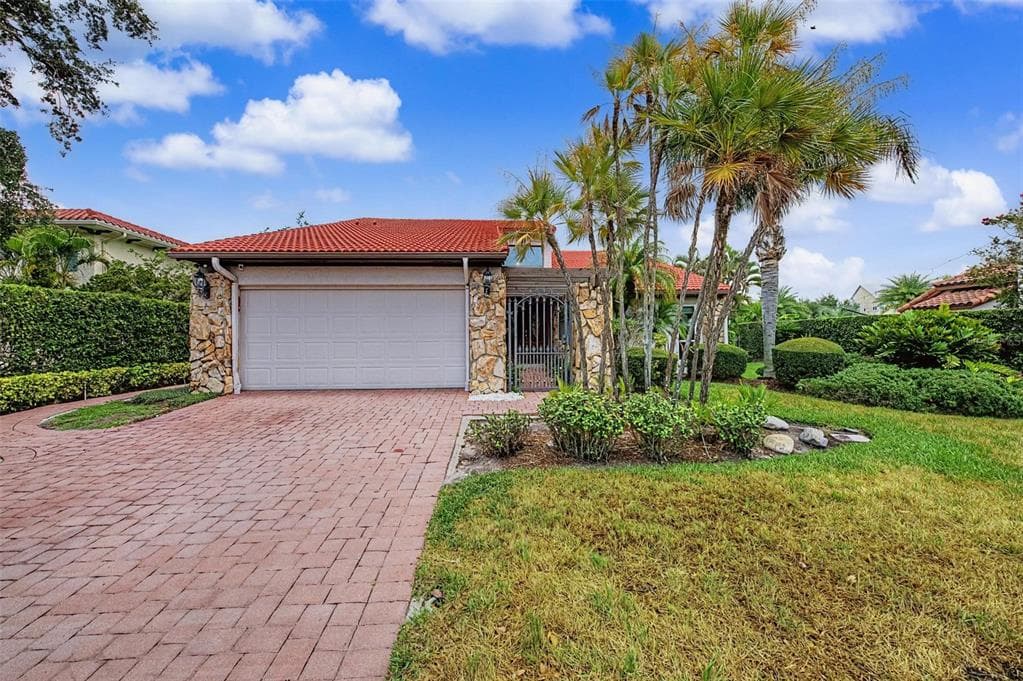 7011 PELICAN ISLAND DRIVE photo 25