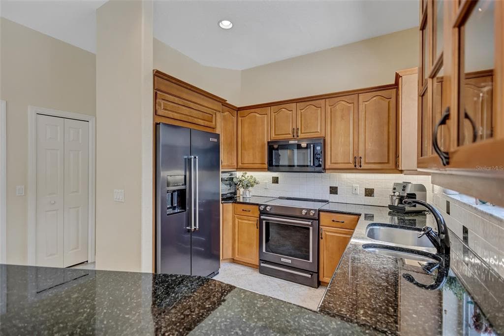 360 46TH COURT E photo 23