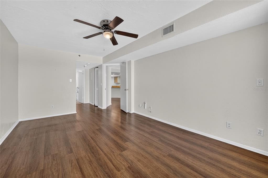 3001 S ATLANTIC AVENUE 433 photo 25