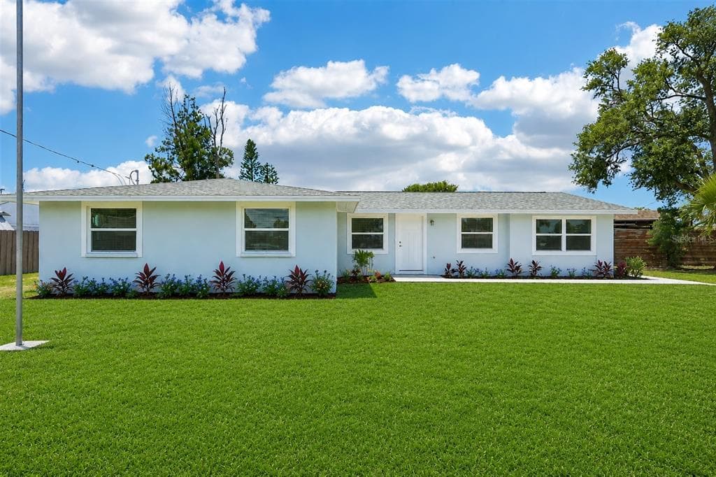802 WHITE HERON BOULEVARD photo 1