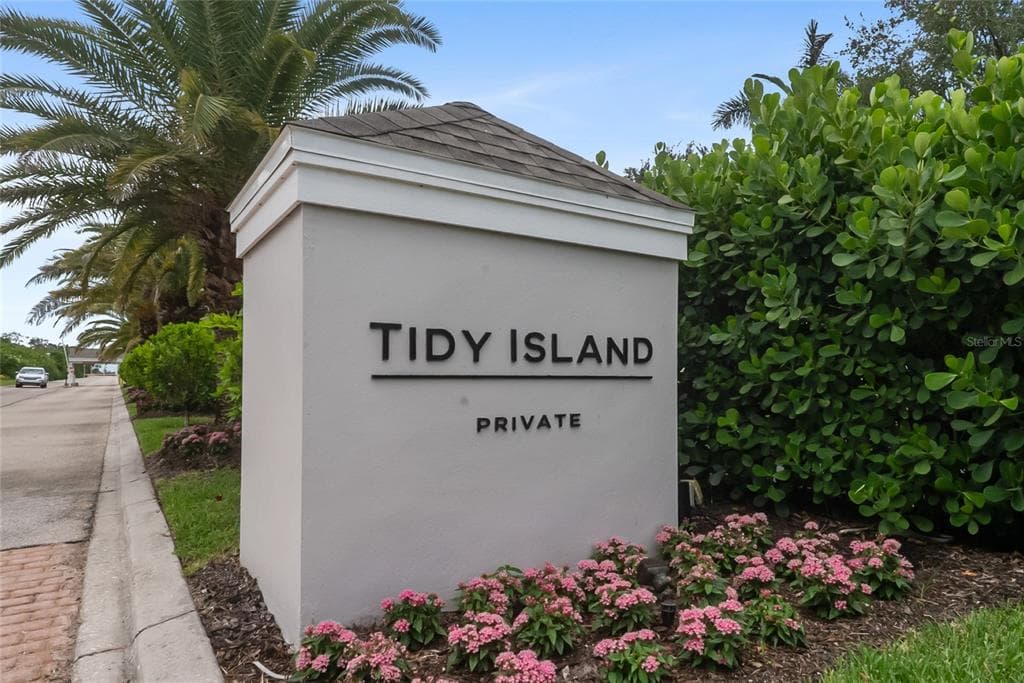 44 TIDY ISLAND BOULEVARD photo 9