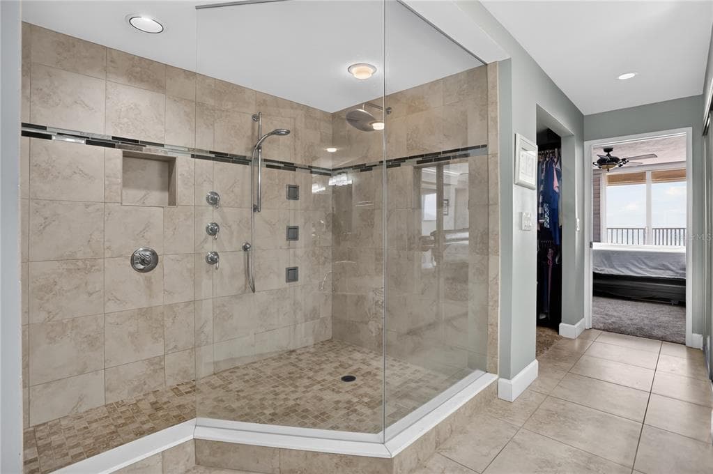 4651 S ATLANTIC AVENUE 9203 photo 16