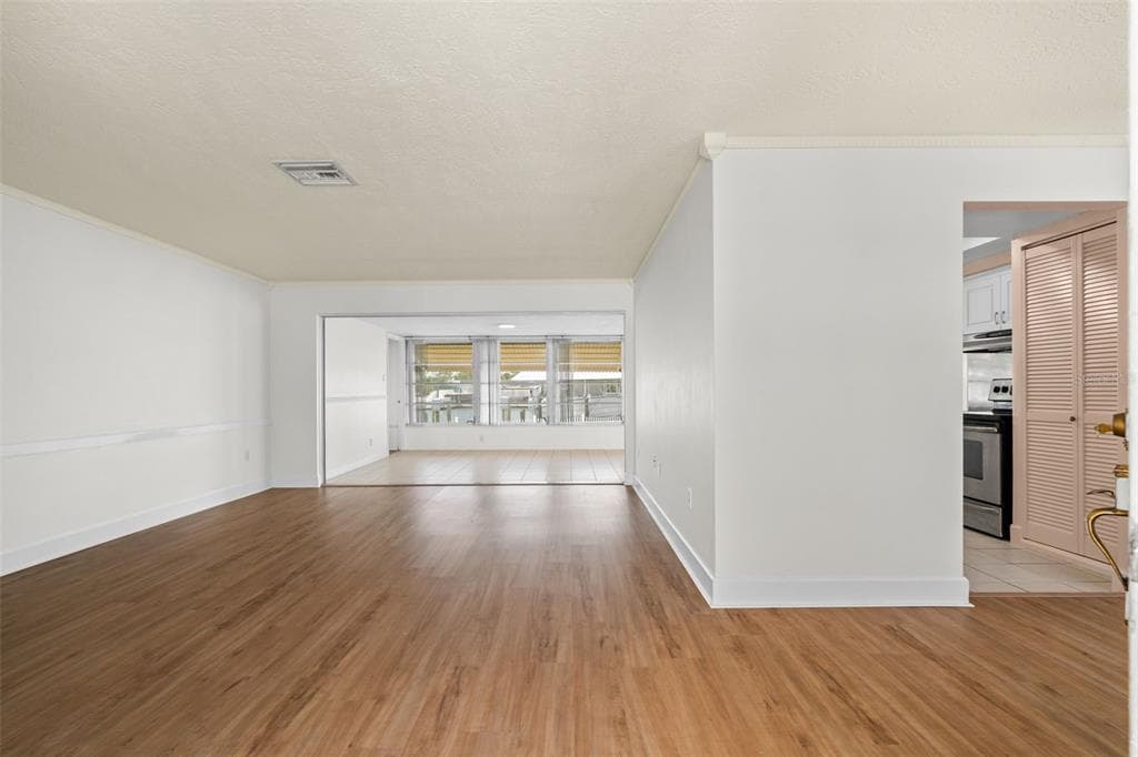 4608 ARLINGTON ROAD photo 5