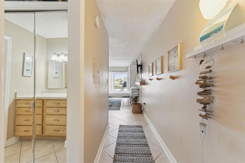 3700 S ATLANTIC AVENUE 206 photo 8
