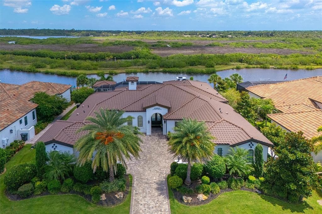 11424 HARBOURSIDE LANE photo 1
