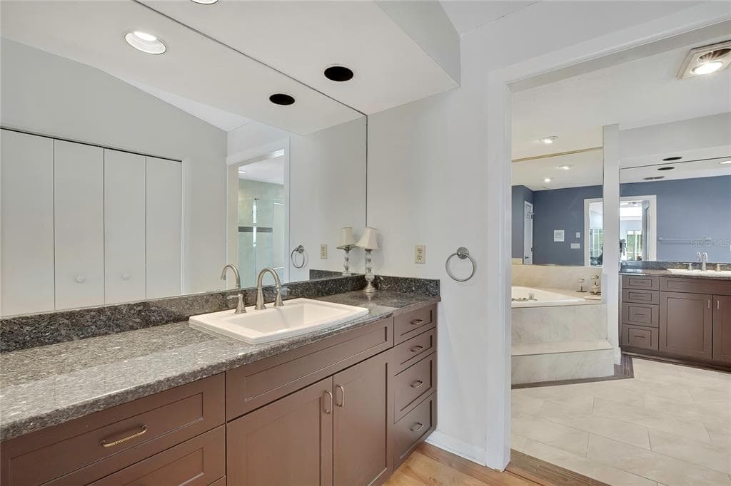 4293 RIVER BIRCH DRIVE photo 23