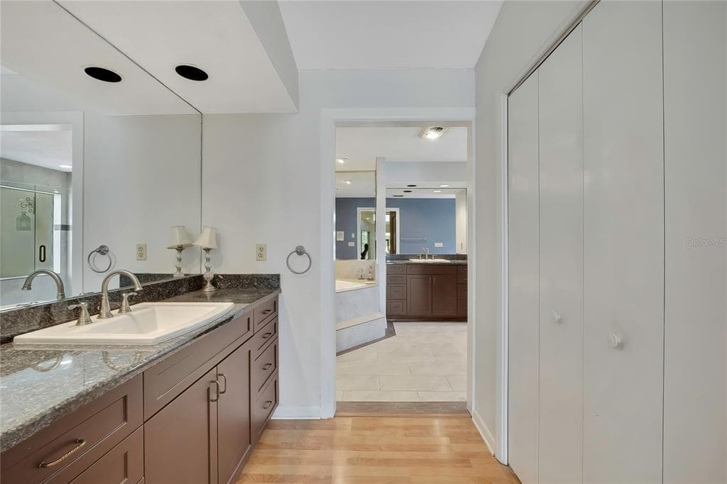 4293 RIVER BIRCH DRIVE photo 22