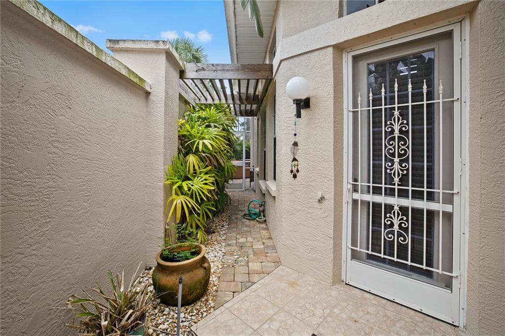 1217 GORDA CAY LANE photo 6