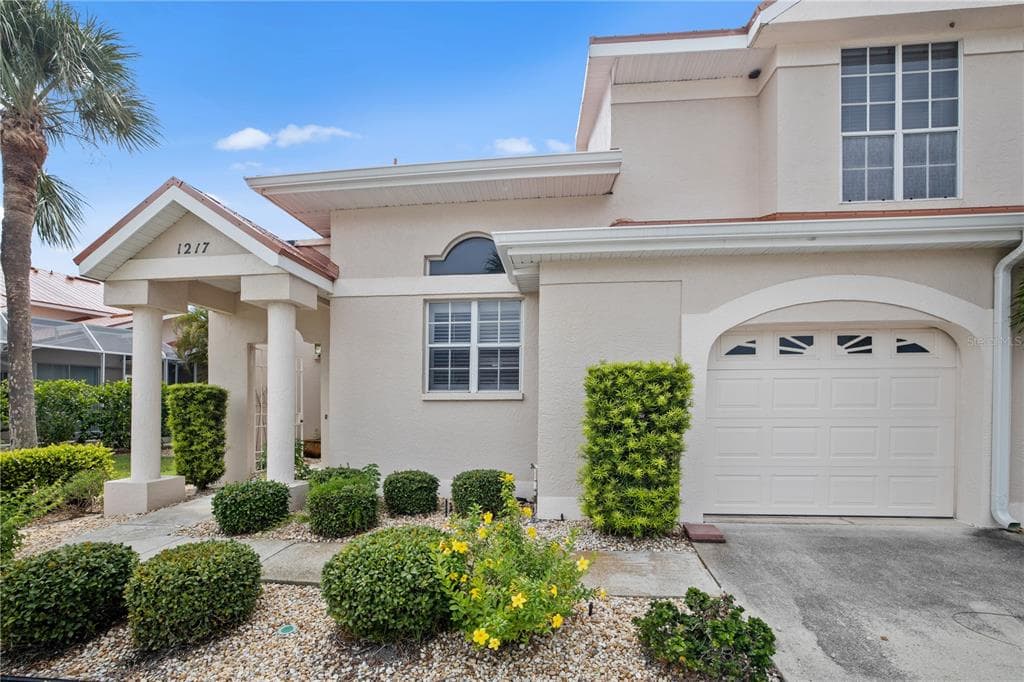 1217 GORDA CAY LANE photo 3