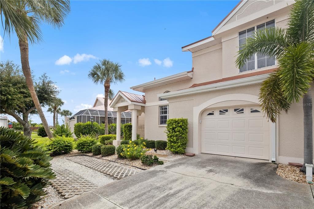 1217 GORDA CAY LANE photo 5