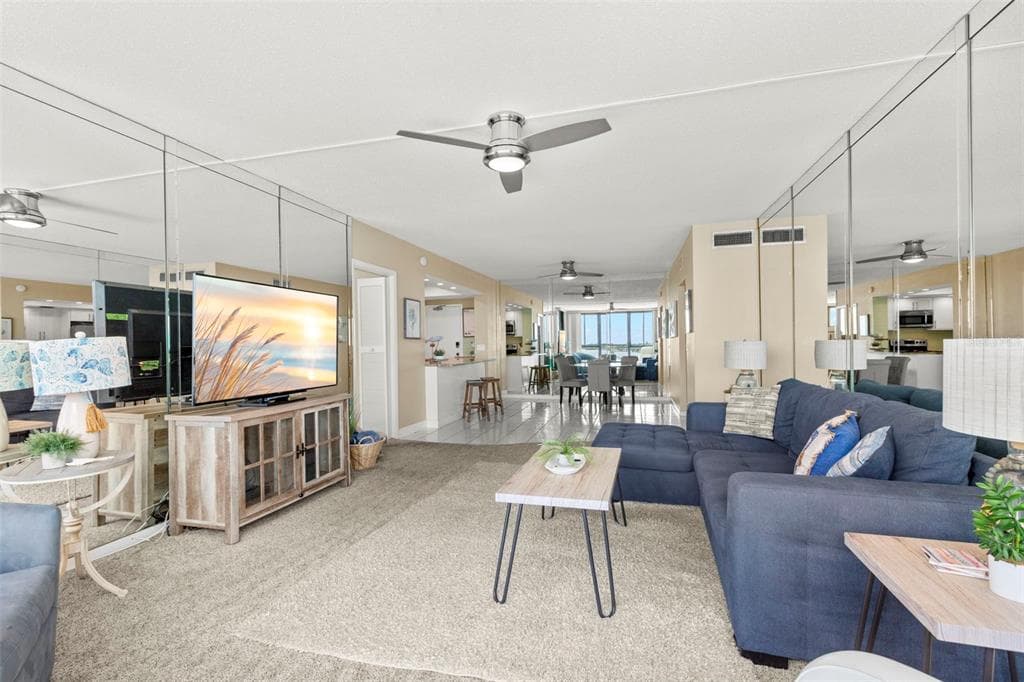 7100 SUNSHINE SKYWAY LANE S 703 photo 7