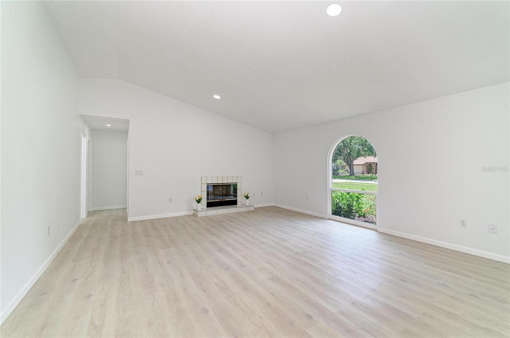 6221 99TH STREET E photo 14